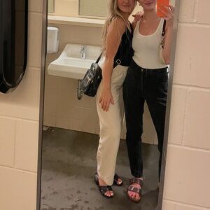 Aritzia TNA Christie Cream Pants